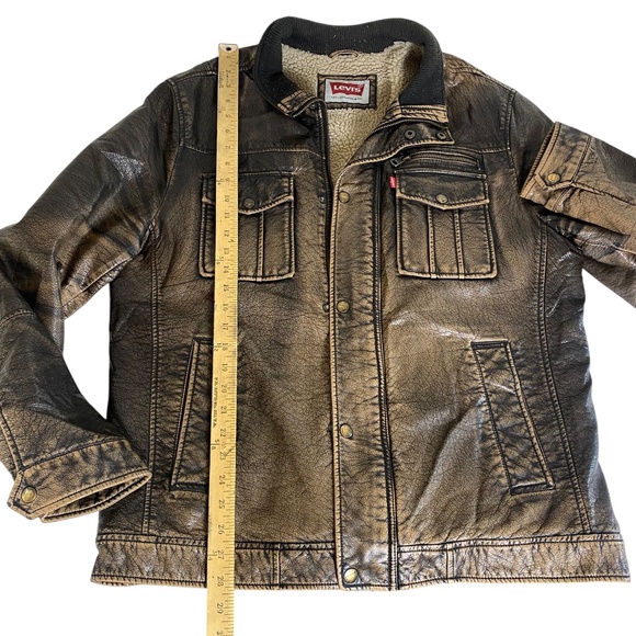 Levi's brown distressed XL faux leather Trucker/biker style jacket - Picture 5 of 15